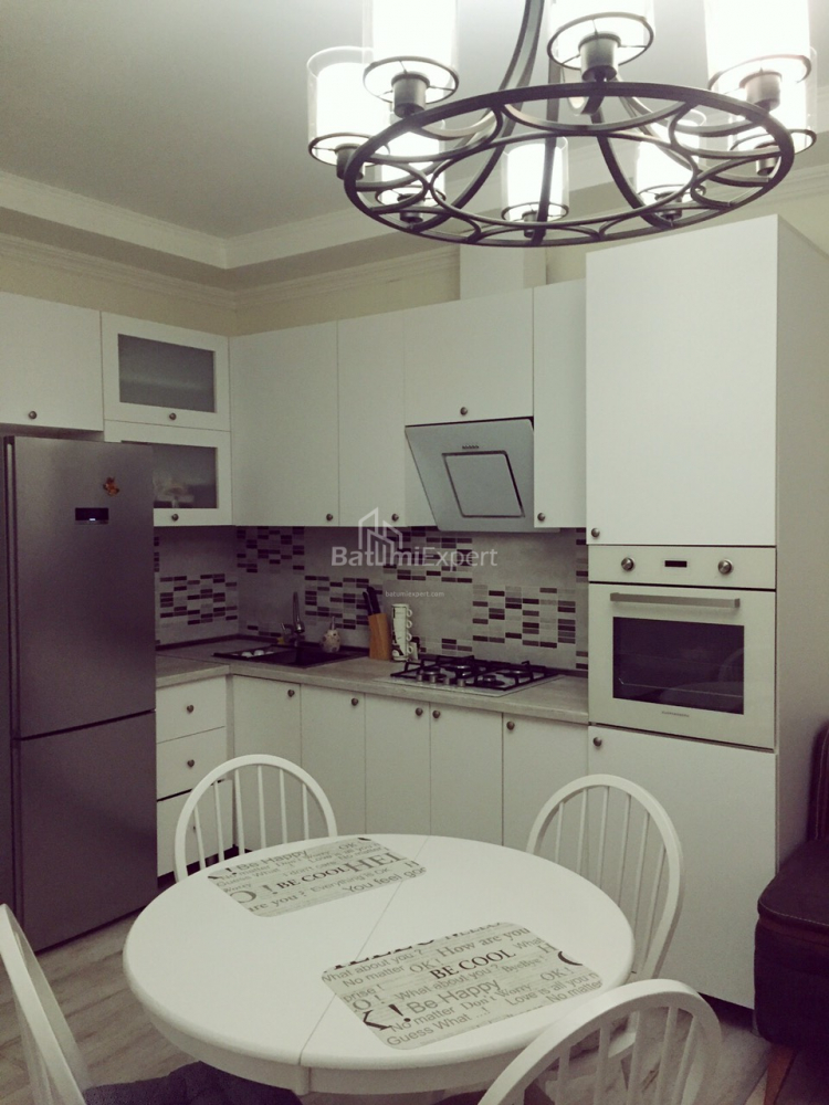 Квартира 78 м² - Царя Парнаваза, Батуми, Грузия
