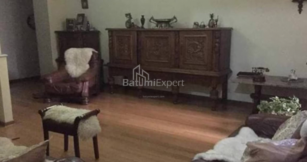 Квартира 220 м² - Луки Асатиани, Батуми, Грузия
