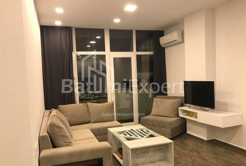 Квартира 55 м² - Шерифа Химшиашвили, Батуми, Грузия