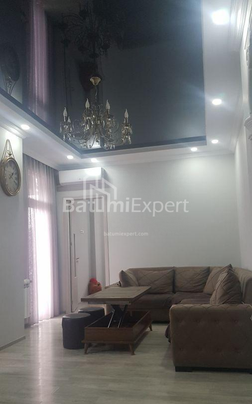 Квартира 75 м² - Михаила Лермонтова, Батуми, Грузия