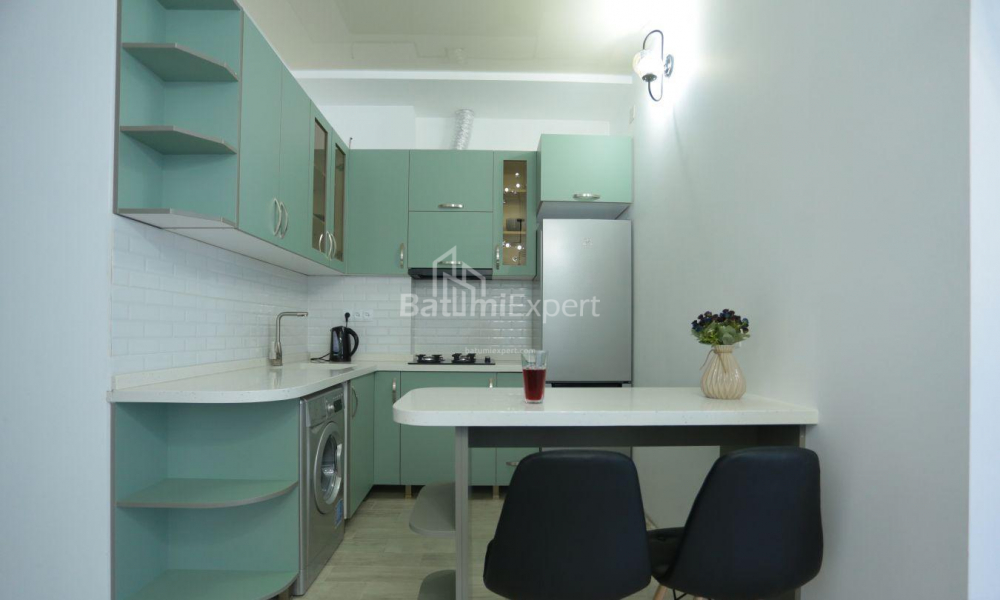 Квартира 40 м² - Петра Багратиони, Батуми, Грузия