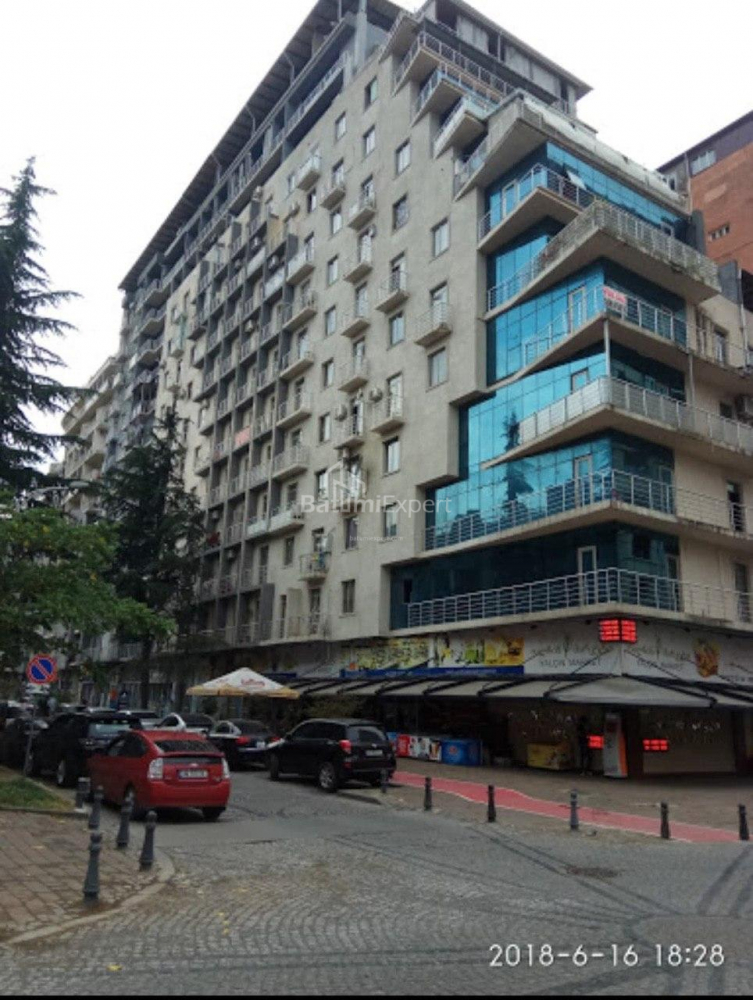 Квартира 40 м² - Вахтанга Горгасали, Батуми, Грузия