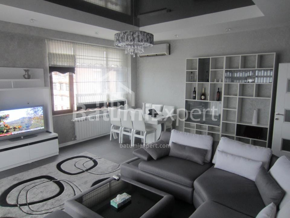 Квартира 140 м² - Селима Химшиашвили, Батуми, Грузия