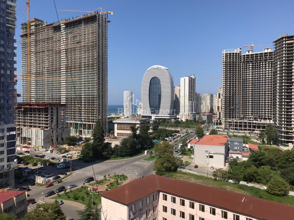 Квартира 47 м² - Нико Пиросмани, Батуми, Грузия