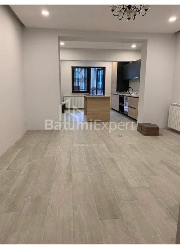 Квартира 120 м² - Давида Клдиашвили, Батуми, Грузия