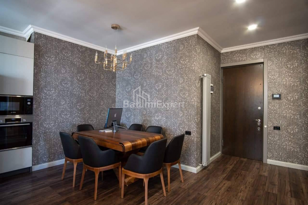 Квартира 90 м² - Нико Пиросмани, Батуми, Грузия