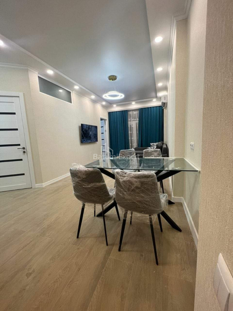 Квартира 64 м² - Нико Пиросмани, Батуми, Грузия