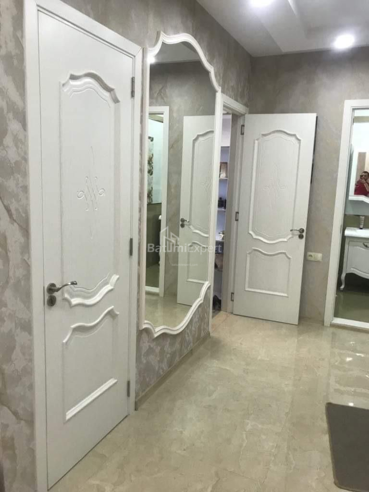 Квартира 70 м² - Ильи Чавчавадзе, Батуми, Грузия
