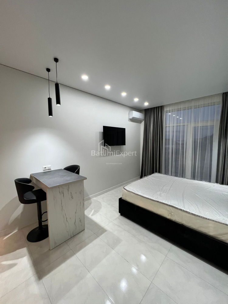 Квартира 34 м² - Царицы Тамары, Батуми, Грузия