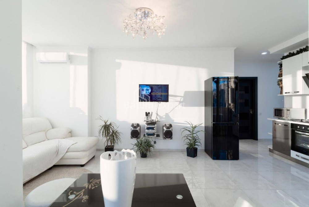 Квартира 75.6 м² - Нико Пиросмани, Батуми, Грузия