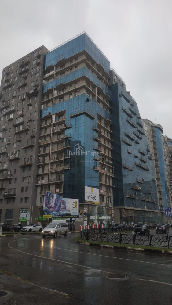 Квартира 97.7 м² - Шерифа Химшиашвили, Батуми, Грузия