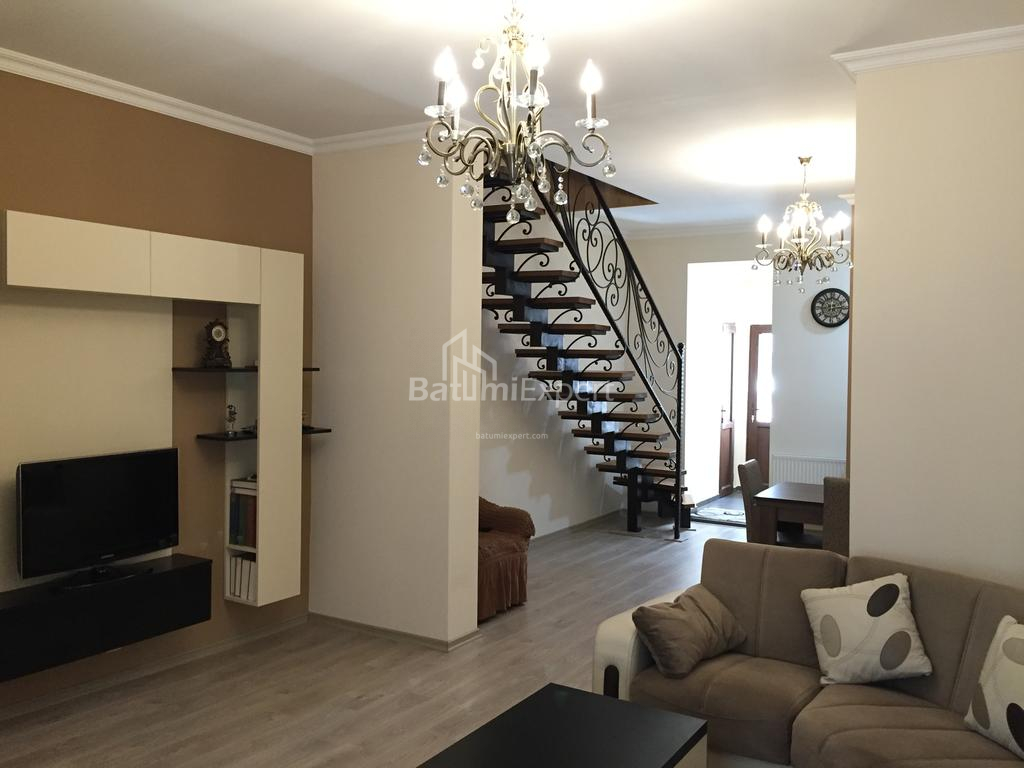 Квартира 88 м² - Ахмеда Мелашвили, Батуми, Грузия