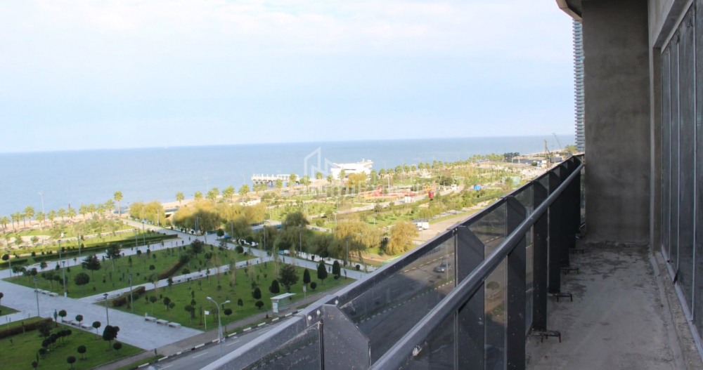Квартира 75.57 м² - Леха и Марии Качинских, Батуми, Грузия