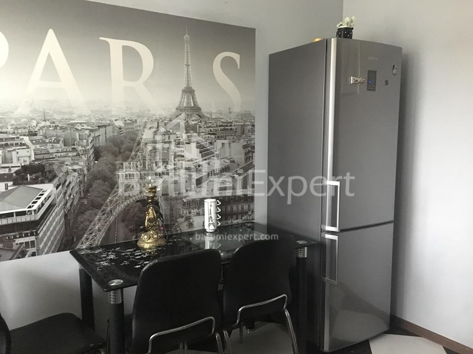 Квартира 160 м² - Зураба Горгиладзе, Батуми, Грузия