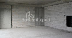 Квартира 75.86 м² - Леха и Марии Качинских, Батуми, Грузия