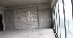 Квартира 75.86 м² - Леха и Марии Качинских, Батуми, Грузия