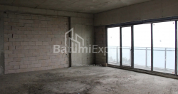 Квартира 76.07 м² - Леха и Марии Качинских, Батуми, Грузия