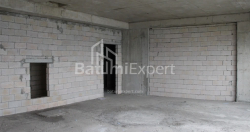 Квартира 76.07 м² - Леха и Марии Качинских, Батуми, Грузия
