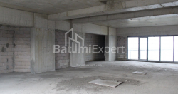 Квартира 2-комн 173.7 м² - Леха и Марии Качинских, Батуми