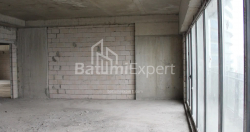Квартира 76.07 м² - Леха и Марии Качинских, Батуми, Грузия