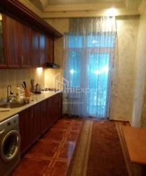 Квартира 100 м² - Шерифа Химшиашвили, Батуми, Грузия