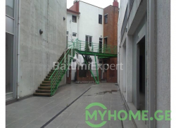 Квартира 2-комн 81 м² - Юрьевская, Батуми