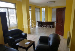 Квартира 4-комн 122 м² - Михаила Лермонтова, Батуми