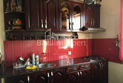 Квартира 3-комн 80 м² - Юрьевская, Батуми