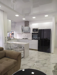 Квартира 75 м² - Нико Пиросмани, Батуми, Грузия