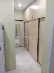 Квартира 40 м² - Селима Химшиашвили, Батуми, Грузия