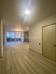Квартира 45 м² - Академика Мамия Комахидзе, Батуми, Грузия