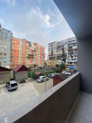 Квартира 45 м² - Академика Мамия Комахидзе, Батуми, Грузия