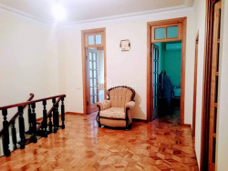 Квартира 200 м² - Ноэ Жорданиа, Батуми, Грузия