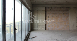 Квартира 75.57 м² - Леха и Марии Качинских, Батуми, Грузия