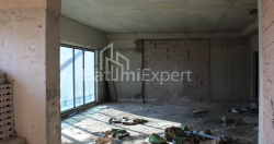 Квартира 89.15 м² - Леха и Марии Качинских, Батуми, Грузия