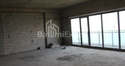 Квартира 75.75 м² - Леха и Марии Качинских, Батуми, Грузия